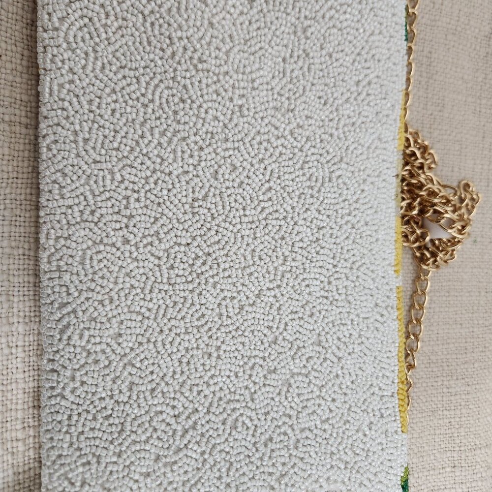 Lemon beaded crossbody made in India - Picture 6 of 6